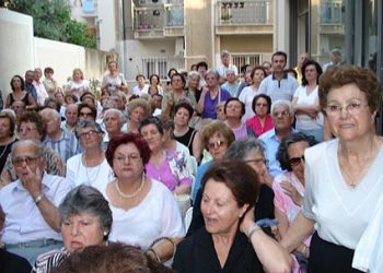 Γεύμα αγάπης στο ΚΑΠΗ αύριο   (ΠΕΥΚΗ)