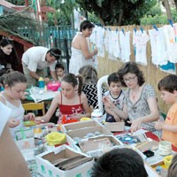 Τα νήπια διασκέδασαν τους γονείς (ΜΕΛΙΣΣΙΑ)