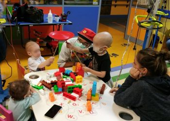 «Εθελοντική διακονία ασθενών»: «Τα παιδιά με καρκίνο χρειάζονται συμμάχους στη χαρά»