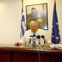 Διευκρινίσεις για πόρισμα Ρακιντζή