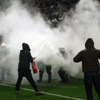 Και τα μυαλά στα κάγκελα…