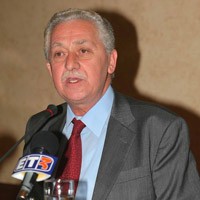 Καστροφική η επιστροφή στη δραχμή