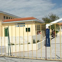 Ζητά άμεση δράση για τα σχολεία