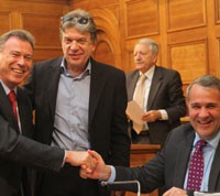 «Εκκρεμότητες» προς Περιφέρεια