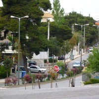 «Χαράτσι» στη μικρομεσαία κατοικία