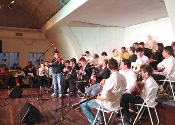 Επιτυχημένη συναυλία με λαϊκούς ρυθμούς