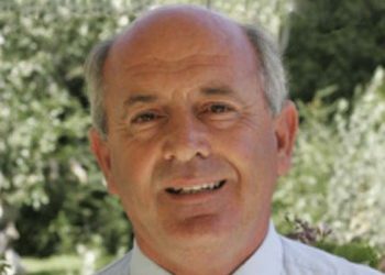 «Παράνομη η παραχώρηση ακινήτων του Δήμου»