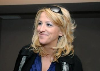 Ρένα Δούρου: «Η αποχή, μεγάλος σύμμαχος της κυβέρνησης»