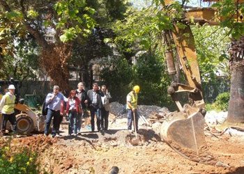 Εργασίες βιοκλιματικής ανάπλασης στην Αγ. Λαύρας