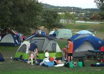 Στροφή στο κάμπινγκ