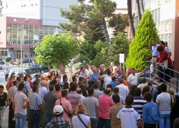 «Επιμόρφωση» παρουσία αστυνομίας!