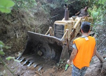 Καθαρισμοί ρεμάτων από τον Δήμο Πεντέλης
