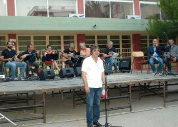 Αφιέρωμα στον Βασίλη Τσιτσάνη