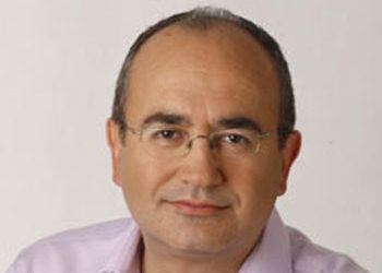 Έγγραφα και στοιχεία ζητεί ο Ν. Μπάμπαλος