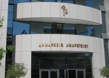 «Δεν αποφασίζει ο Δήμος για τα κόμματα»