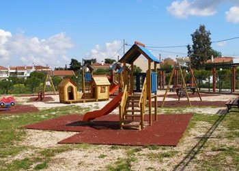 Προσωρινή αναστολή για παιδικές χαρές