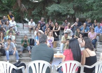 Πρώτη συνέλευση γειτονιάς