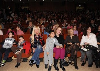 Πλούσια παιδικά χαμόγελα!