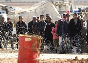 Βοήθεια για τους πρόσφυγες του Κομπάνι