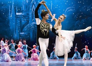 Σταχτοπούτα: Με το μπαλέτο της Όπερας του Κιέβου