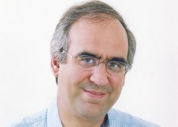 «Υβριστές και απόντες»