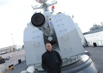 Κινεζικά πολεμικά στον Πειραιά!