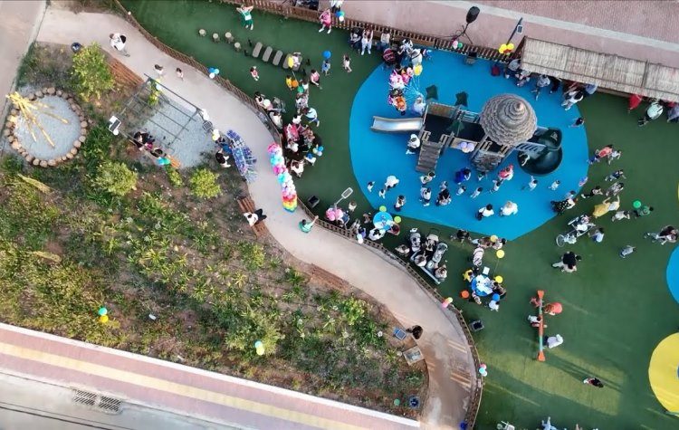 Επίσημα εγκαίνια παιδικής χαράς και «πάρκου τσέπης» στα Πευκάκια (Βίντεο-Φωτογραφίες)