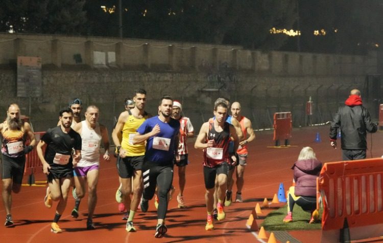 Χριστουγεννιάτικοι… δρομείς στο «Νίκος Πέρκιζας»