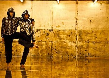 «Ντυμένοι γυμνοί» του Κων. Ρήγου