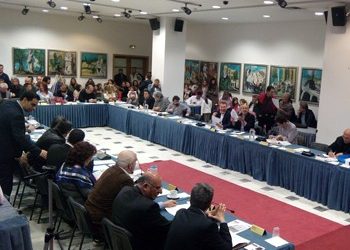 Όλοι κατά της ΠΝΠ, κατά πλειοψηφία το ψήφισμα