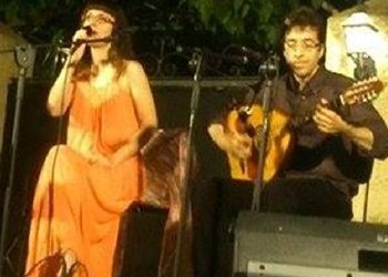 Παραδοσιακές μουσικές στο Ιδιόμελο