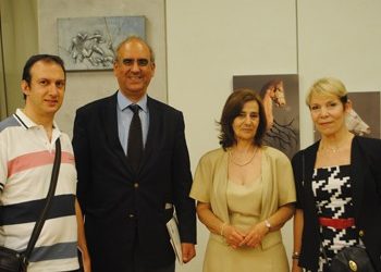 «Μνημείο κομμένο στα δύο»