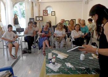 Σεμινάριο από εθελόντριες στο ΚΕΜΜΕ