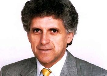 Να καλέσει η Ζωή τον Σέκερη