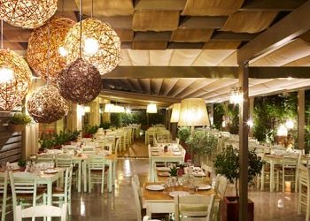 Ολόφρεσκα υλικά και γεύσεις μπουκιά και συγχώριο!