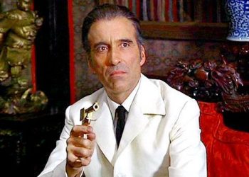 Πέθανε ο Σερ Κρίστοφερ Λι