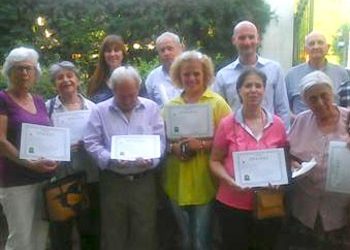 Απονομή επαίνων στα μέλη των ΚΑΠΗ