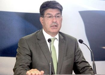 «Η ύφεση από τα μέτρα μπορεί να αποφευχθεί»