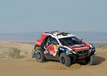 Θριαμβευτικό 1-2 της PEUGEOT με το 2008 DKR