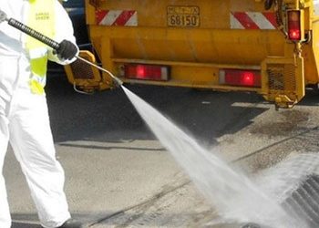 Συνεχίζονται οι ψεκασμοί κατά των κουνουπιών