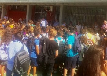 «Καλή σχολική χρονιά, παρά τις αντιξοότητες»