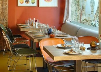 Παραδοσιακά ινδικά πιάτα και φρουτώδεις γεύσεις