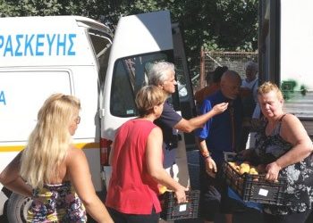 22 τόνοι ροδάκινα από τον Δήμο Αγίας Παρασκευής