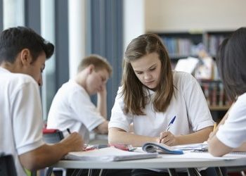 Ξεκινά το Κοινωνικό Φροντιστήριο