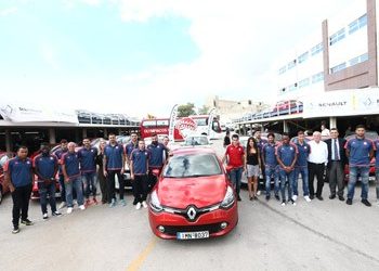 Ο Ολυμπιακός πατάει γκάζι με τη RENAULT!