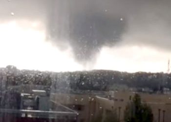 Ανεμοστρόβιλοι και στην Αττική…