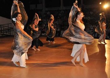 Μαθήματα χορών