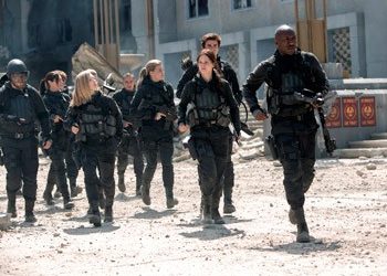 The Hunger Games: Η Επανάσταση