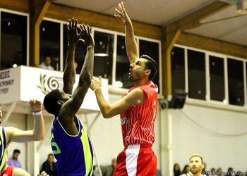 «Ίδρωσε», αλλά κέρδισε ο Πανερυθραϊκός