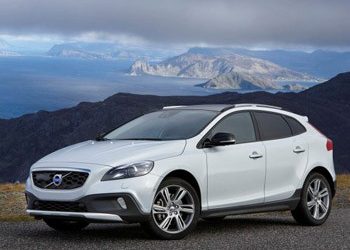 Volvo Σφακιανάκης: Με έκπτωση 22% το V40 / V40 Cross Country Livstyl!